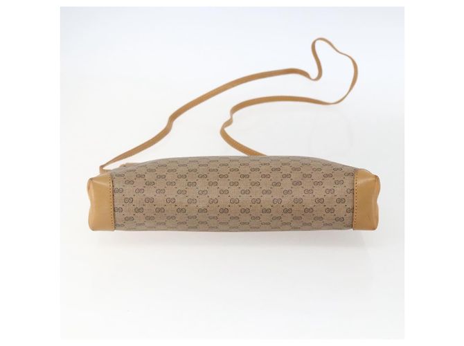 Gucci Borsa a spalla Micro GG Supreme in PVC Beige Oro Auth ti3673 D'oro - vista 9