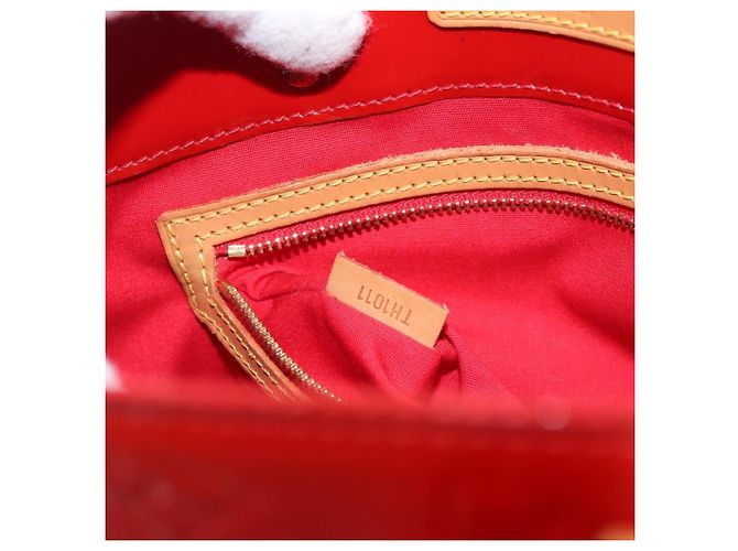 Borsa Reade Monogram Vernis PM di Louis Vuitton Rosso - vista 7