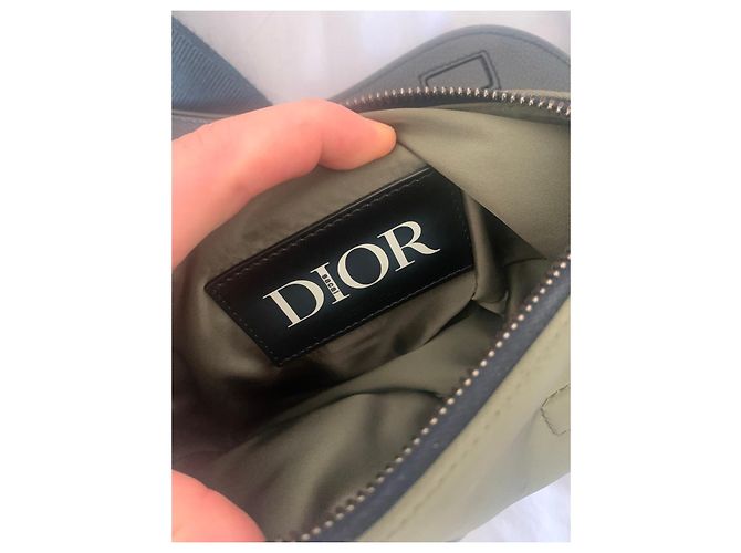 Sac Saddle dior x Sacai édition limitée Noir Kaki - vue 4
