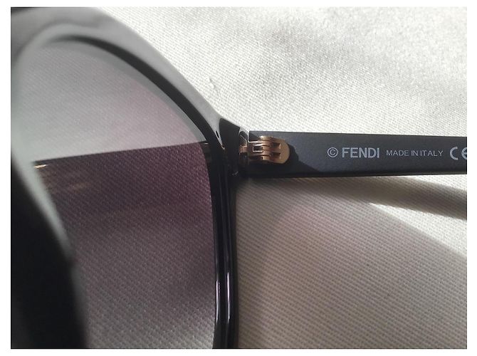 Fendi Sonnenbrille Schwarz Resin FF0043/S - Ansicht 6