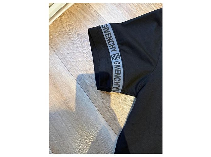 Givenchy Tshirt - view 2