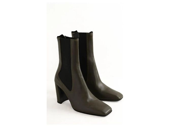 Nina Ricci Khaki leather boots - view 3