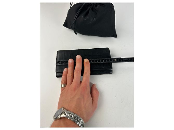 Vintage Loewe Madrid Leather Wallet Black - view 9