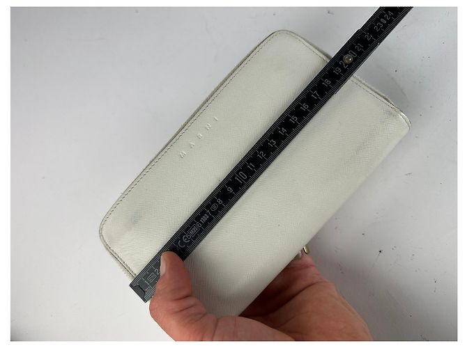 Vintage Marni Zippy Leather wallet White - view 8