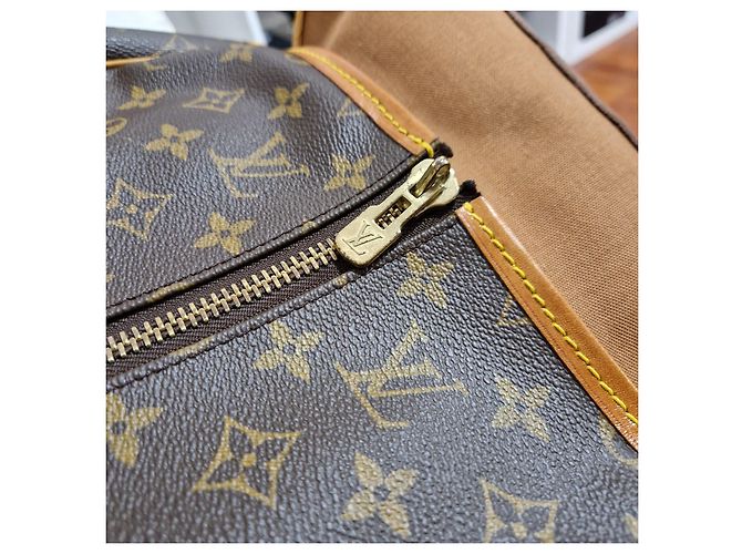 Louis Vuitton Monogram Golf Bag Brown - view 15