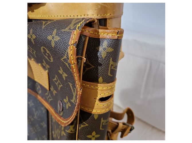 Louis Vuitton Monogram Golf Bag Brown - view 4