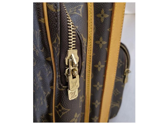 Louis Vuitton Monogram Golf Bag Brown - view 9