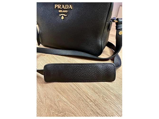 Borsa a tracolla Prada in pelle nera Nero - vista 7