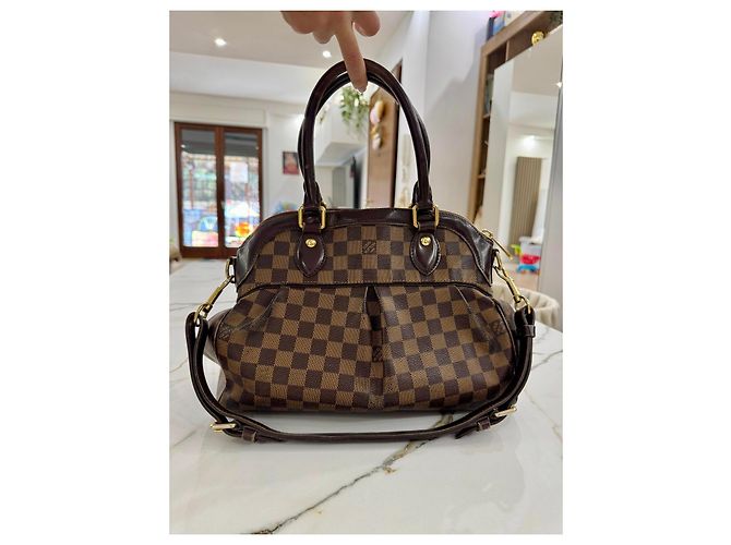Borsa Louis Vuitton Trevi Damier Ebene Marrone - vista 3