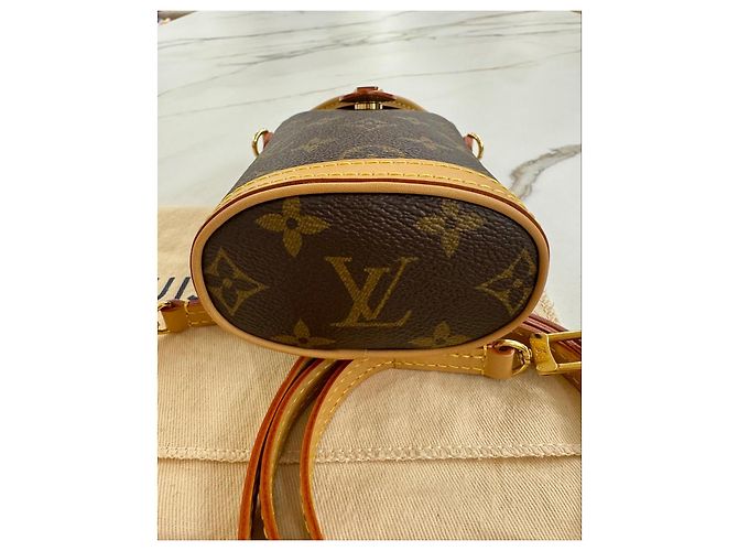 Borsa a tracolla Louis Vuitton fould me pouch Monogram Marrone Monogramma - vista 14