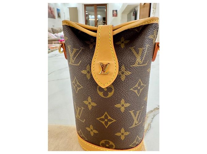 Borsa a tracolla Louis Vuitton fould me pouch Monogram Marrone Monogramma - vista 6