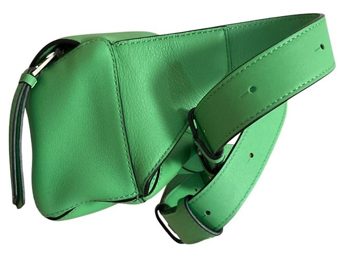 Riñonera Loewe Puzzle Mini en verde - vista 3