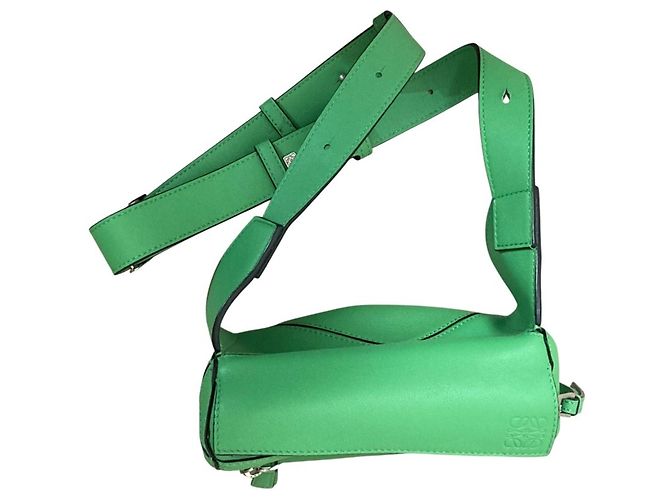 Riñonera Loewe Puzzle Mini en verde - vista 5