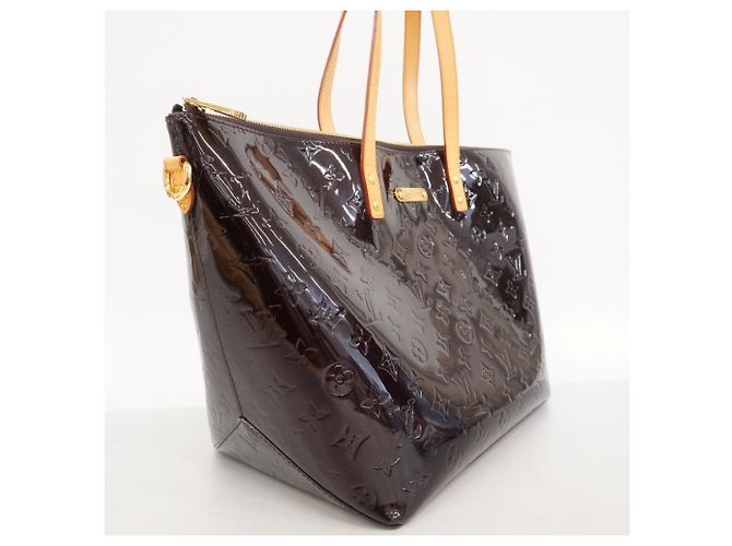 Louis Vuitton Vernis Bellevue GM Handbag Dark red - view 2