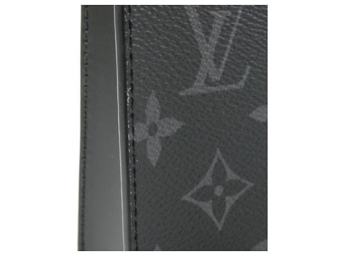 Portafoglio indossabile Louis Vuitton Monogram Eclipse Reverse Gaston Nero Grigio - vista 4