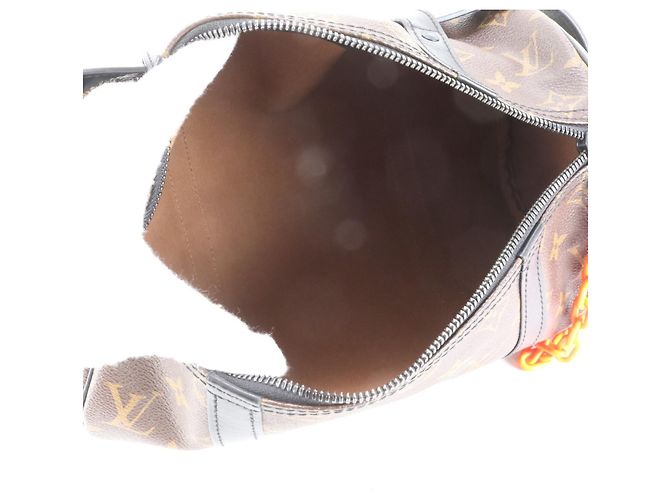 Borsa a Spalla Mini Polochon Monogram Solar Ray di Louis Vuitton Marrone Arancione Monogramma - vista 7