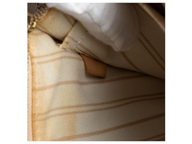 Pochette Louis Vuitton Neverfull MM Damier Azur Bianco - vista 6