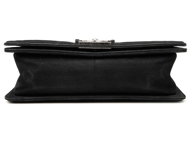 Chanel Nero Vecchio Medio Chevron Camoscio Boy Flap - vista 3