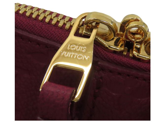 Louis Vuitton M94046 Lumineuse PM Tote Bag - view 15
