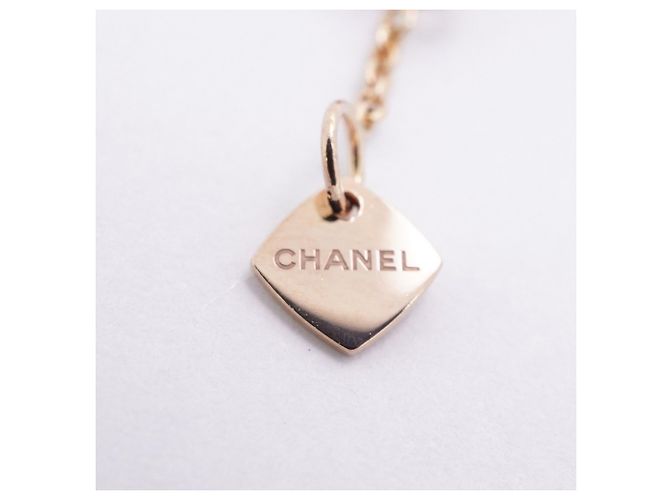 Bracciale Charm Coco Crush di Chanel - vista 5