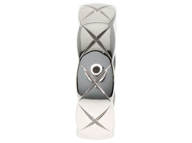 CHANEL Coco Crush Medium Ring in 18K White Gold - view 3