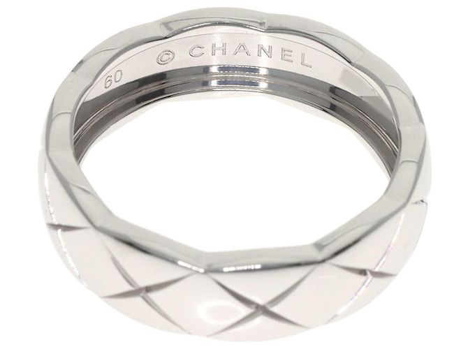 CHANEL Coco Crush Medium Ring in 18K White Gold - view 4