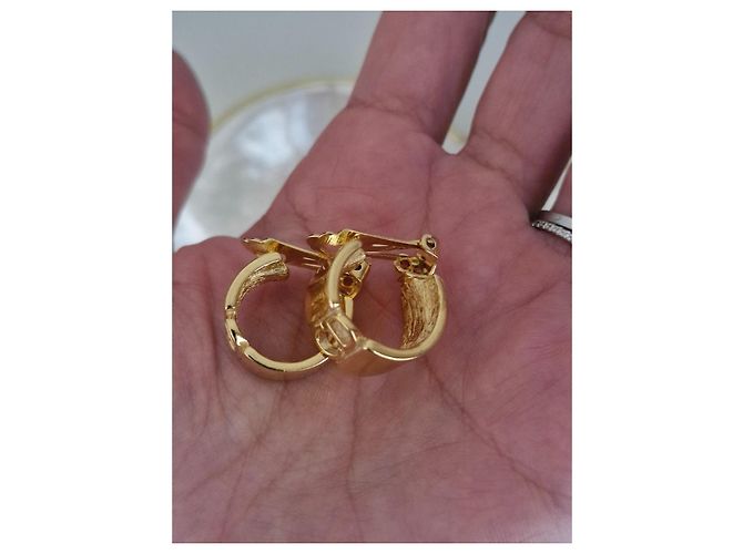Orecchini Christian Dior CD oro Gold hardware - vista 2