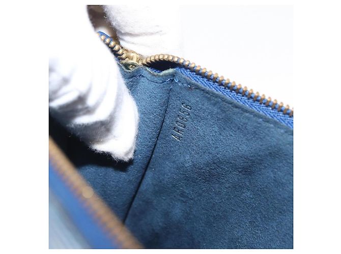 Pochette Accessoires in pelle Epi Louis Vuitton Blu - vista 7