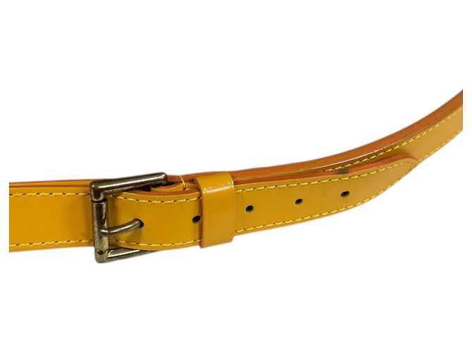 Noe Borsa a Spalla Petit Noé in Pelle Epi Louis Vuitton Giallo - vista 17
