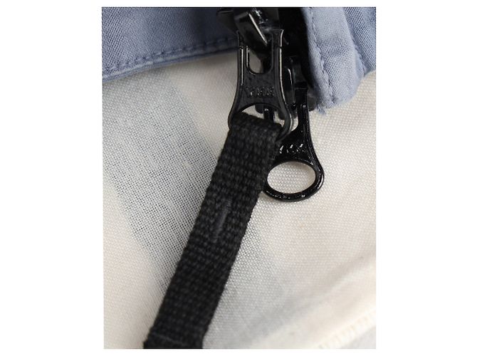 Camicia con zip e badge a bussola Stone Island in cotone grigio - vista 8