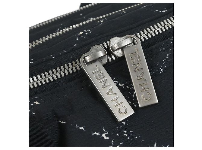 Chanel Travel Line Boston Printed Nylon Small Nero - vista 6