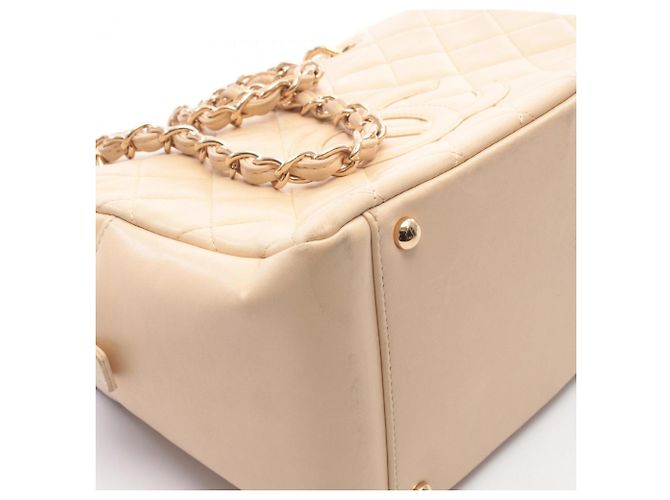 Borsa a Spalla Chanel Matelassé in Pelle di Agnello Beige - vista 11
