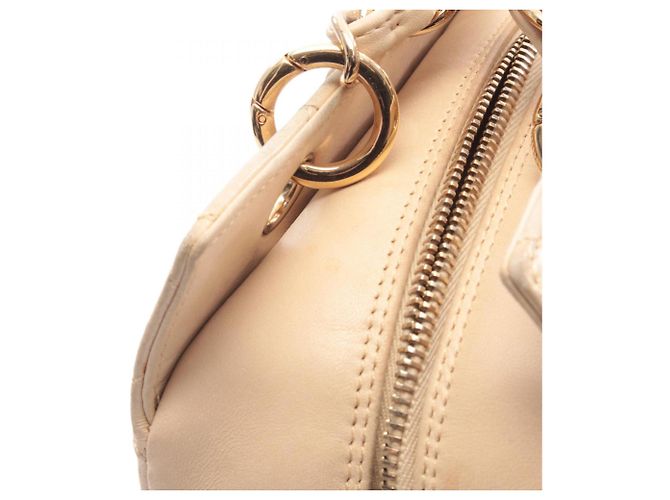 Borsa a Spalla Chanel Matelassé in Pelle di Agnello Beige - vista 9