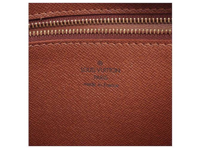 Borsa a Spalla Trocadero 30 Louis Vuitton Marrone - vista 4