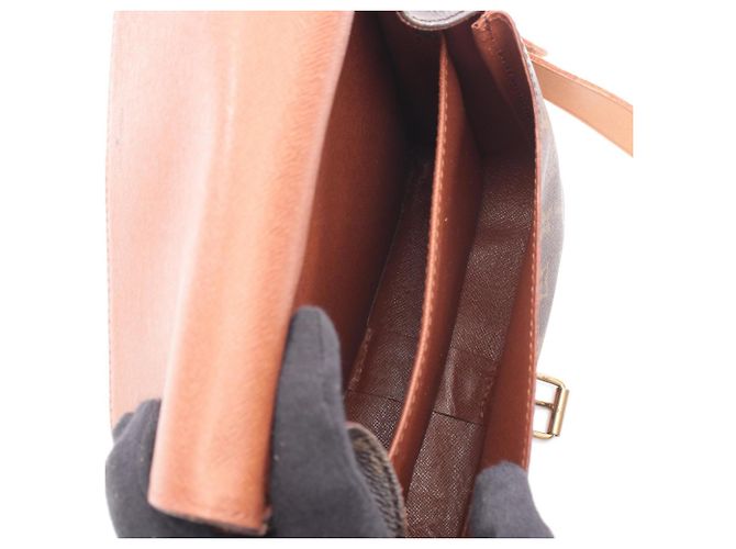 Bolso de Hombro Carte Ciel MM Louis Vuitton Castaño - vista 3