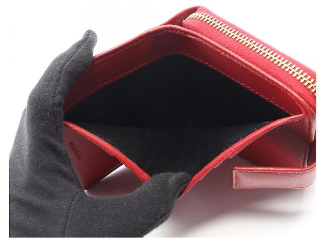 Yves Saint Laurent rote Leder Bi-Fold Geldbörse - Ansicht 9