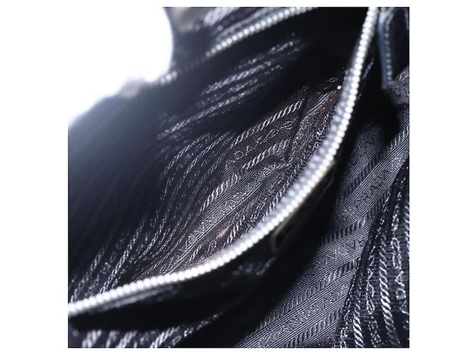 Borsa Tote PRADA in nylon nero argento Auth bs33254 - vista 21