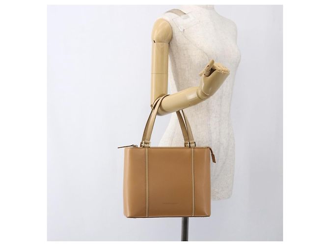 Burberry Borsa a mano in pelle beige oro Auth BA10666 D'oro - vista 24