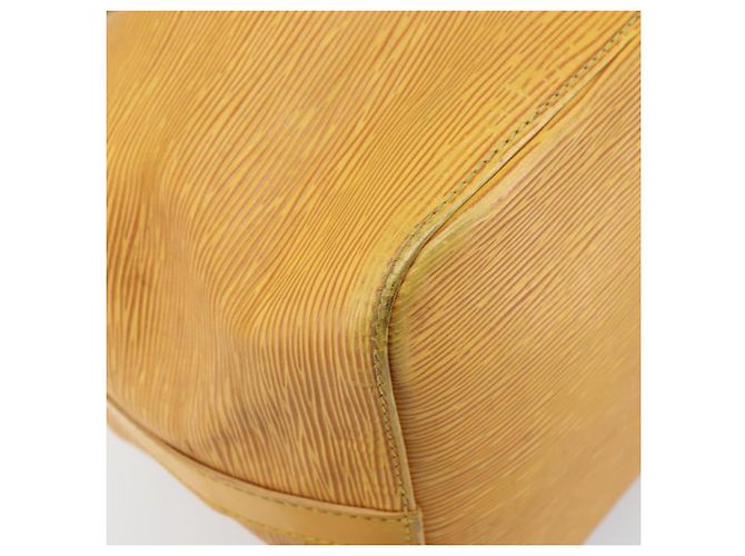 Noe LOUIS VUITTON Borsa a Spalla Petit Noé Epi Gialla M44109 LV Auth 171999 Giallo - vista 16