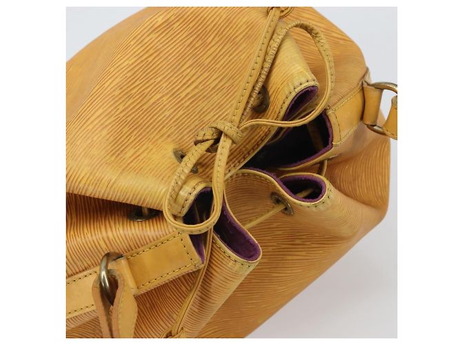 Noe LOUIS VUITTON Borsa a Spalla Petit Noé Epi Gialla M44109 LV Auth 171999 Giallo - vista 6