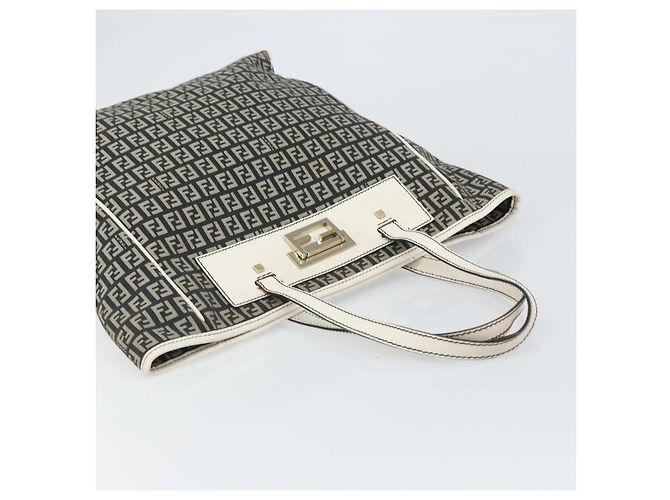 FENDI Zucchino Canvas Tote Bag Schwarz Gold Auth 169614 Golden - Ansicht 6