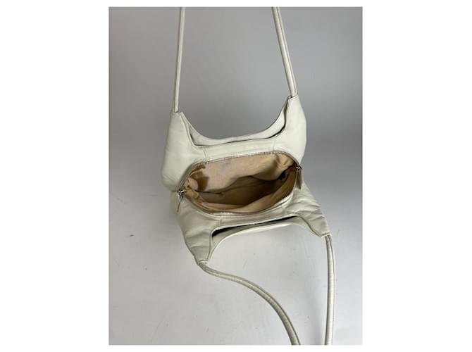 Vintage Givenchy Ledertasche Weiß - Ansicht 7