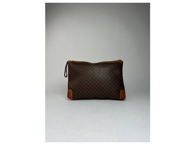 Triomphe Céline Clutch in pelle monogramma Celine Paris vintage marrone - vista 14