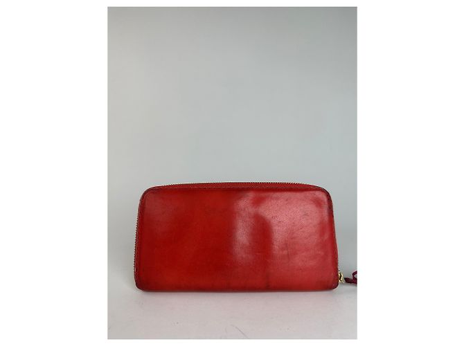 Vintage Loewe Madrid Zippy Wallet Red - view 10