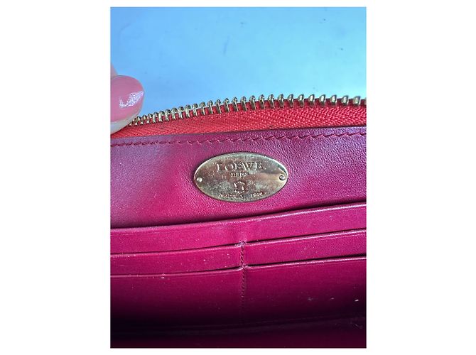 Vintage Loewe Madrid Zippy Wallet Red - view 5