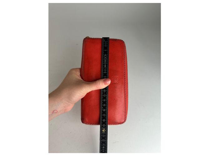 Vintage Loewe Madrid Zippy Wallet Red - view 7