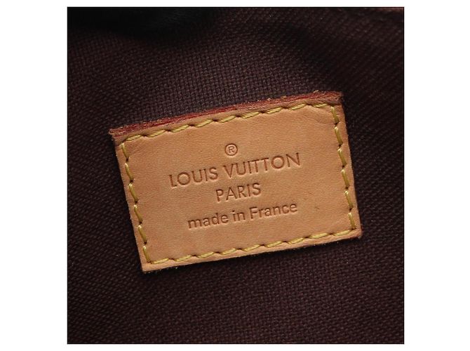 Borsa a Spalla Menilmontant PM Louis Vuitton Marrone - vista 4
