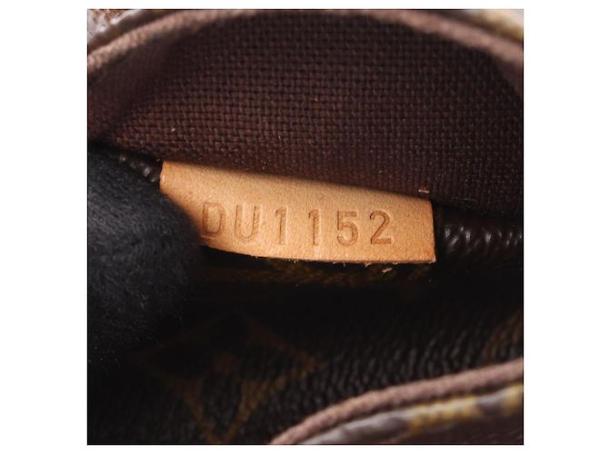 Borsa a Spalla Menilmontant PM Louis Vuitton Marrone - vista 5