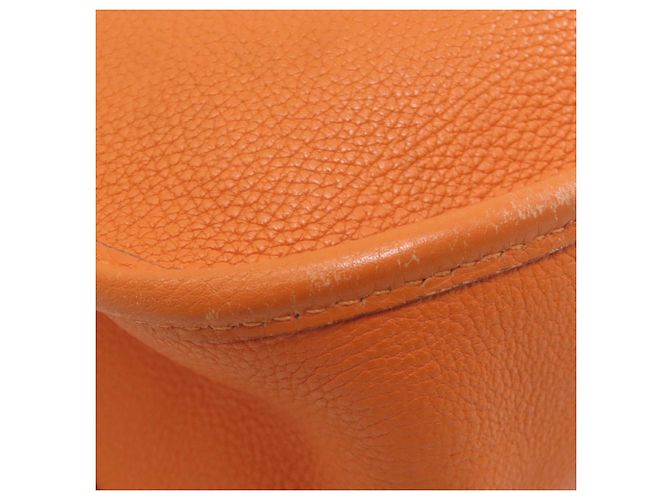 Borsa a Spalla Hermès Vespa PM in Togo Arancione - vista 25