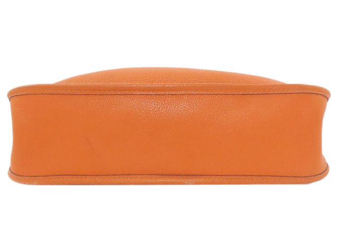 Borsa a Spalla Hermès Vespa PM in Togo Arancione - vista 4